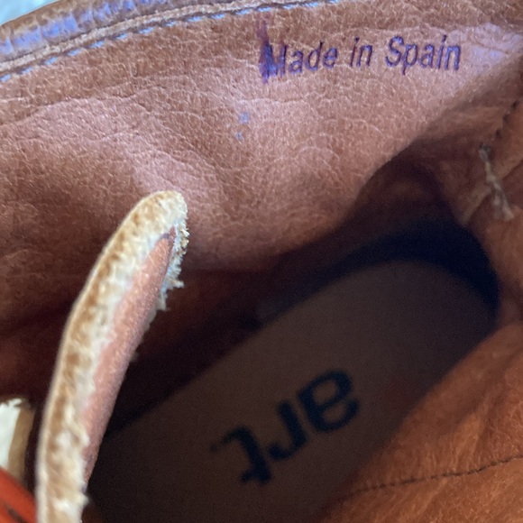 The Art Company lace up leather boots. Size 39 EUR. Made in Spain. - Picture 11 of 11